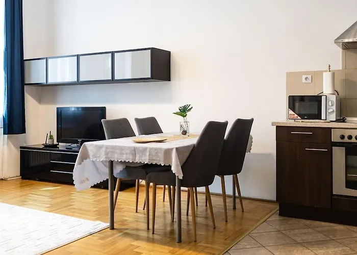 Venus Apartments - Gozsdu Court III